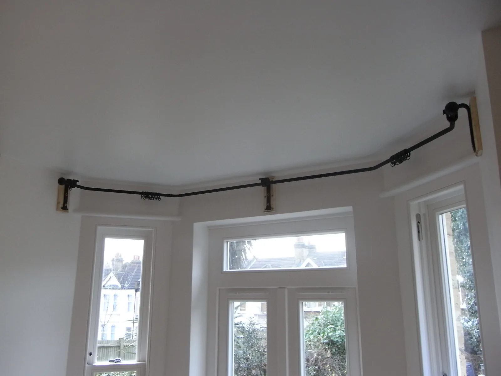 Curtain Rails and Bay Window Poles, photo 5 of 10